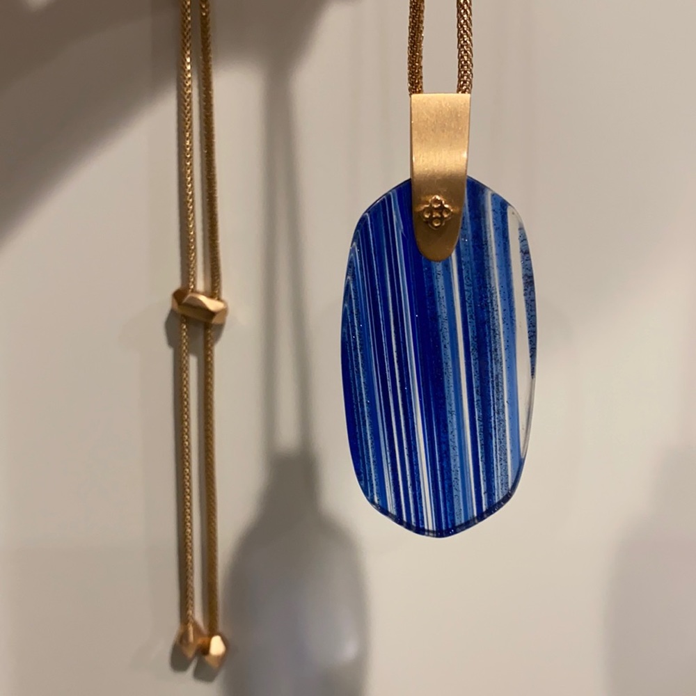 Long Kendra Scott necklace